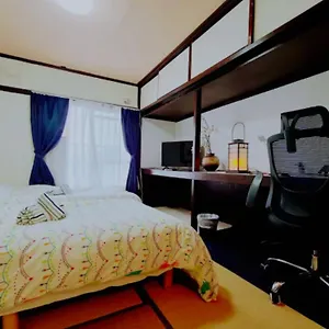 アパート Hayakawa&2rooms&48m2&5-6pplmax&best Location&well Designed 早川駅徒歩2分 釣り場まで徒歩1分 グループ滞在可能なワーケーション最適プレイス